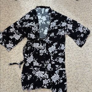 Spiritual‎ Gangster Maya Black Floral Kimono one size